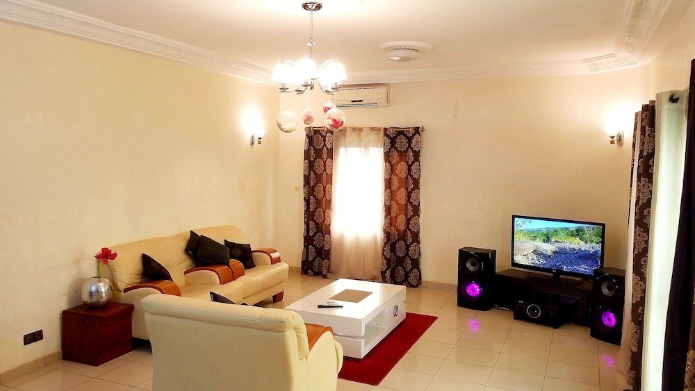 kp hotel cotonou