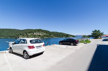 mljet