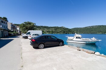 mljet