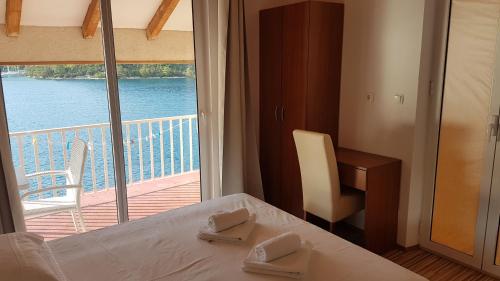 mljet