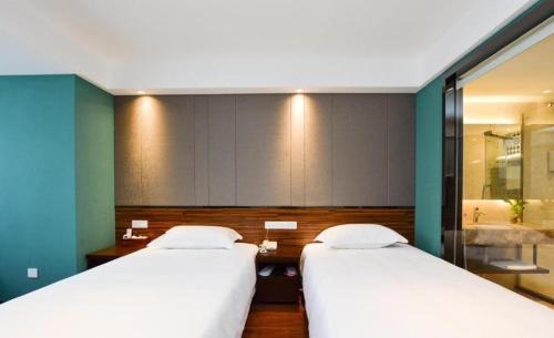 elan inn nanjing jiangning longmian avenue metro station