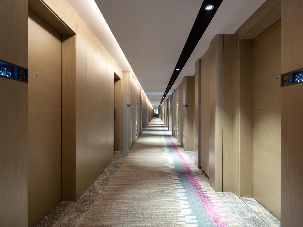 lavande hotel wal mart store east yueyang high speed railway station