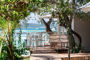 doubletree by hilton noumea ilot maitre resort