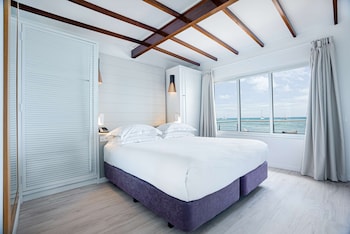 doubletree by hilton noumea ilot maitre resort