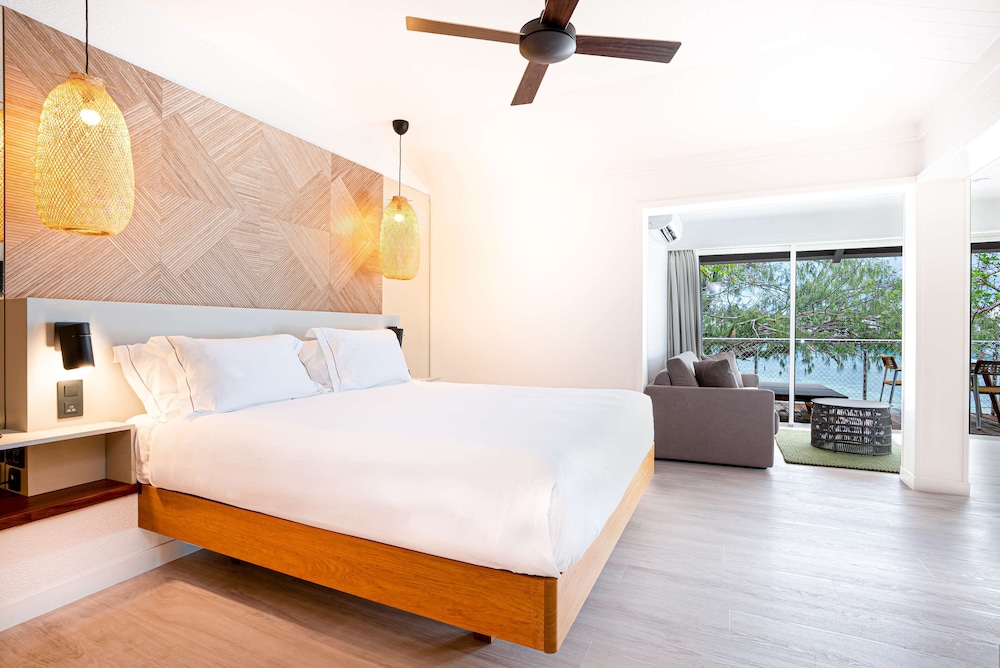doubletree by hilton noumea ilot maitre resort