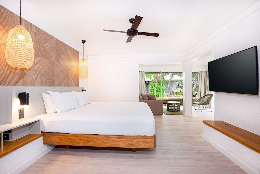doubletree by hilton noumea ilot maitre resort