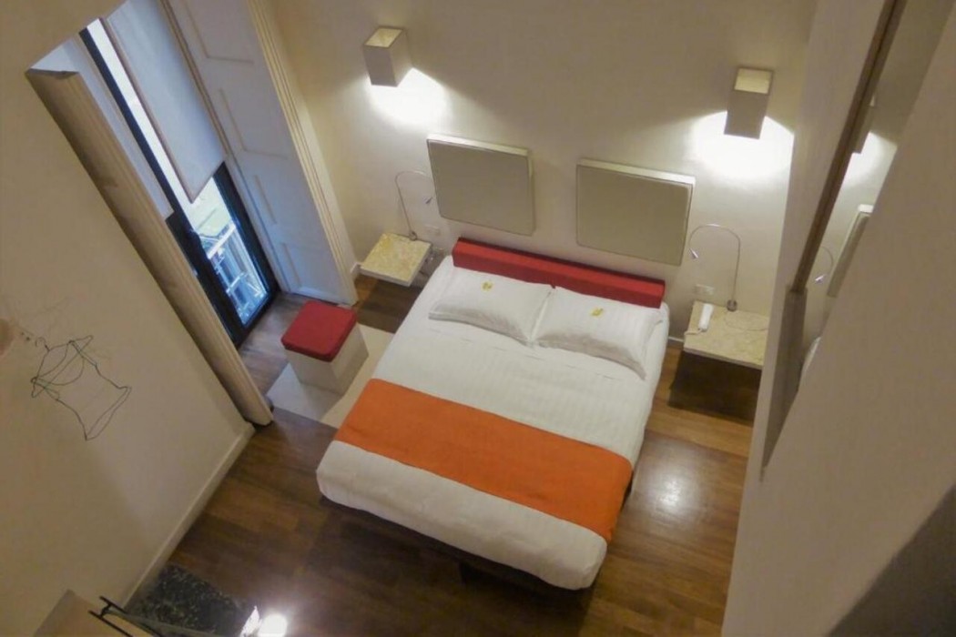 Micalo Art Rooms (Ex Micalo Boutique Hotel),Chiaia>>Campania,3 star