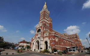Hotel & Restaurant De La Basilique,Amiens>>Albert,3 star
