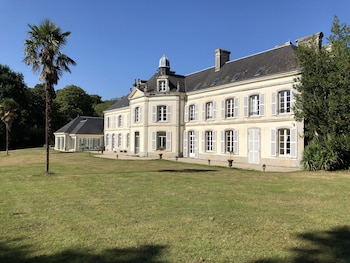 chateau de lannouan