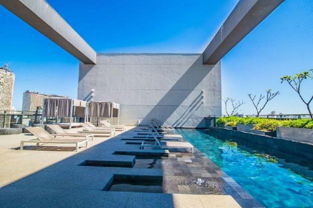 360 suites republica
