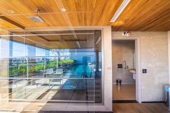 360 suites republica