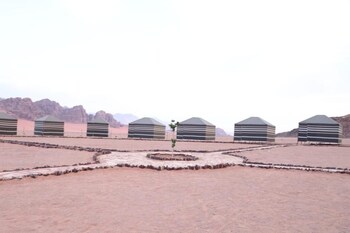 wadi rum boutique camp and jeep tour