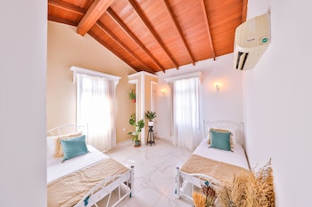 mon amour alacati