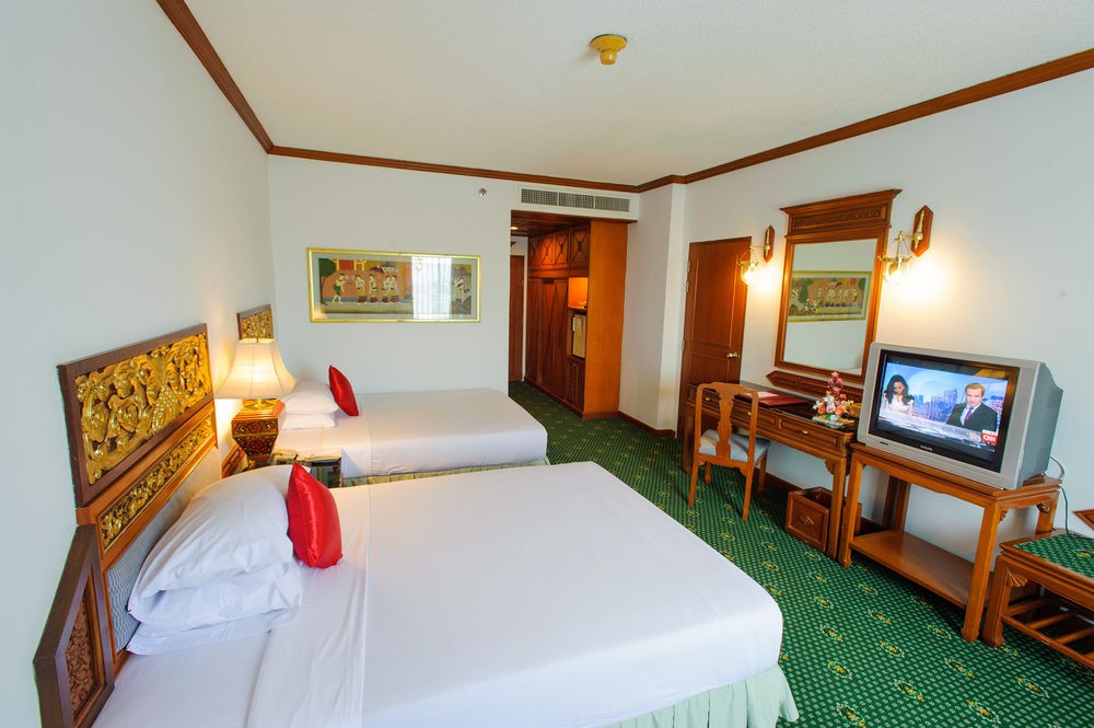 the park hotel chiang mai