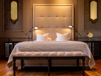 blaauwklippen manor by newmark