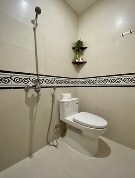 hoian okra hostel