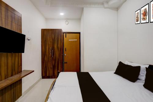 hotel o oragadam industrial estates chennai formerly ssm rooms