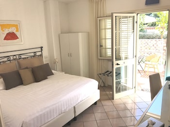 hotel la reginella