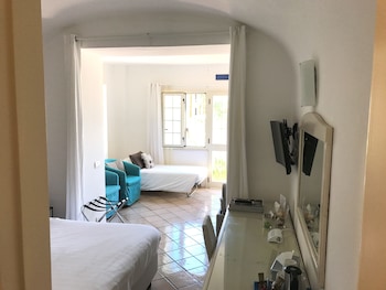 hotel la reginella