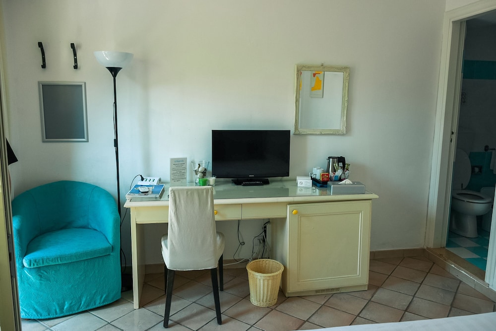 hotel la reginella