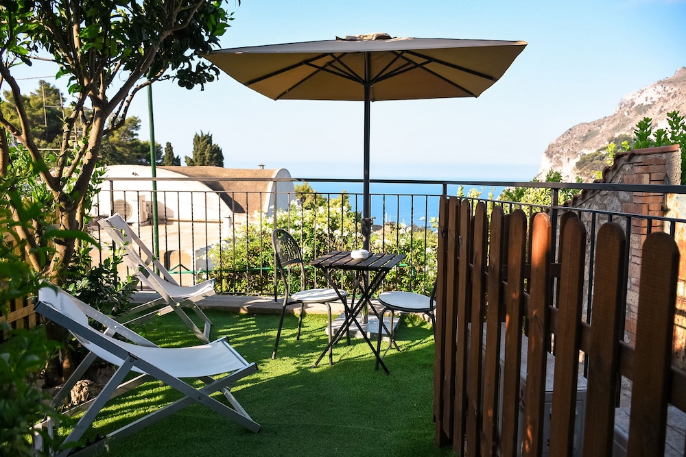 hotel la reginella