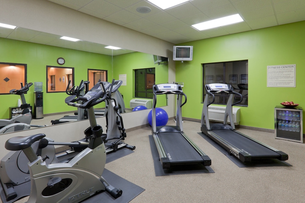 holiday inn carbondale conference center by ihg
