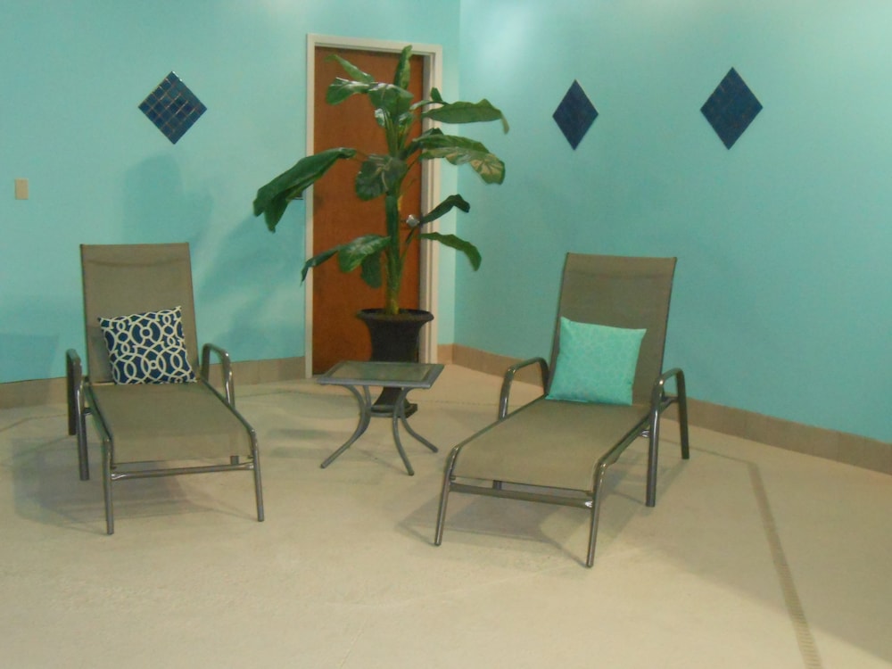 holiday inn carbondale conference center by ihg