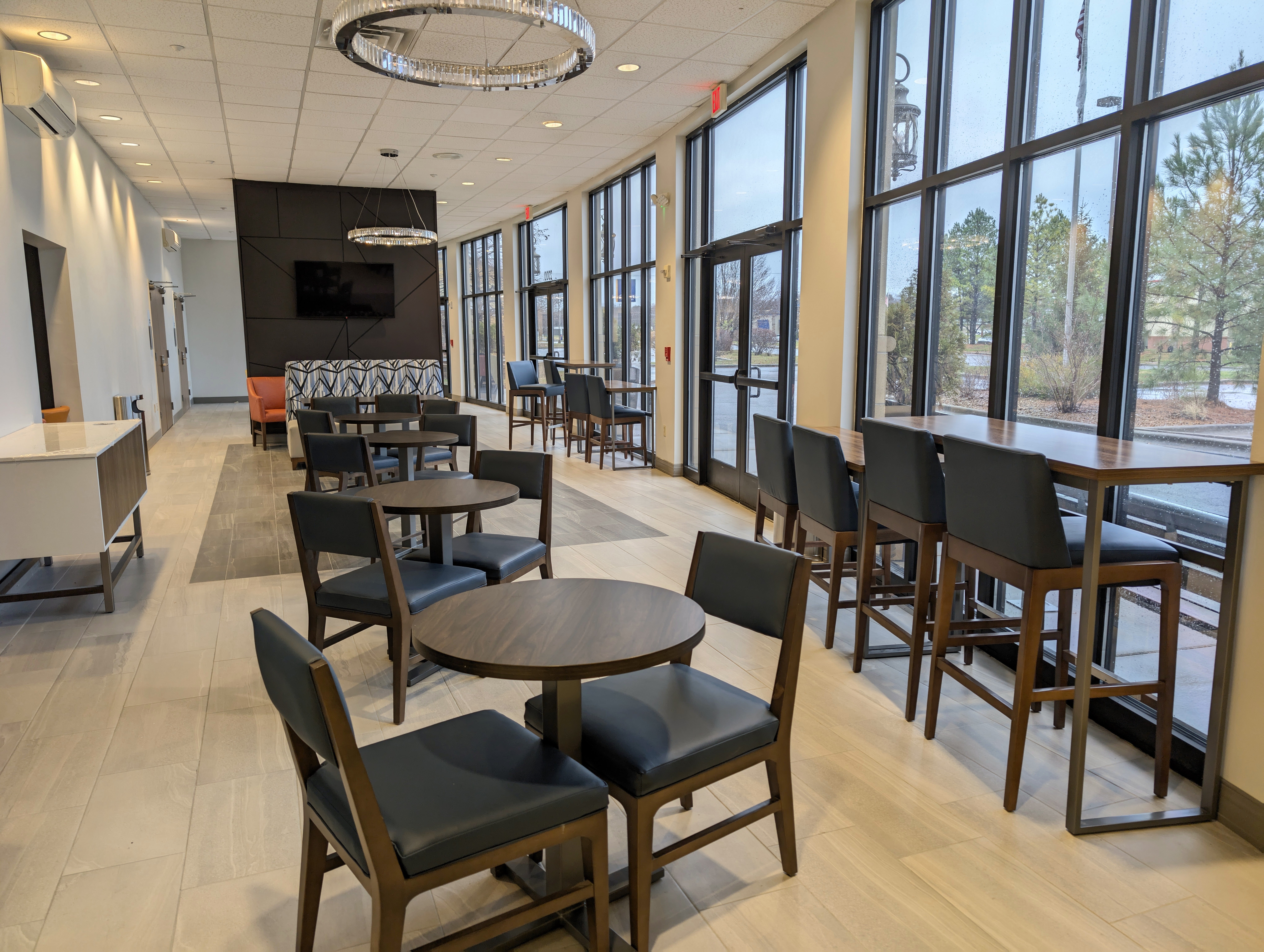 holiday inn carbondale conference center by ihg