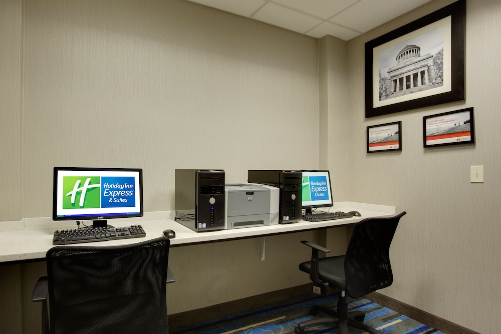 holiday inn express hotel and suites meadowlands area