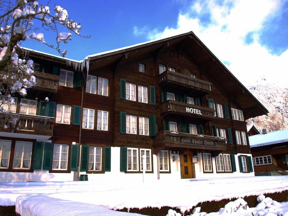 hotel chalet swiss