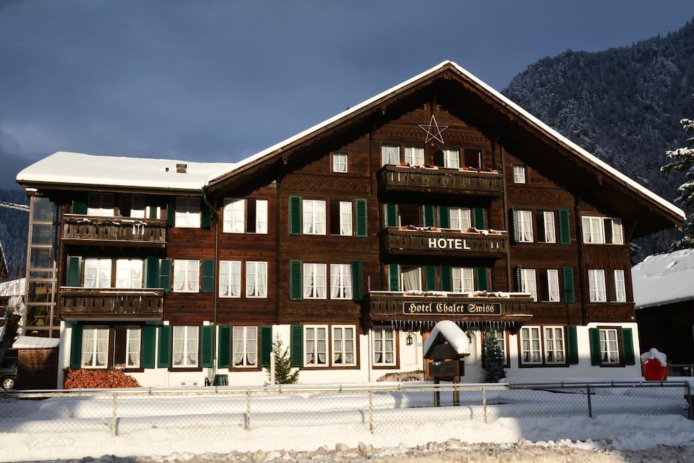 hotel chalet swiss