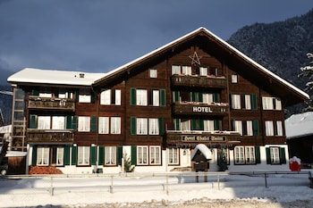 hotel chalet swiss