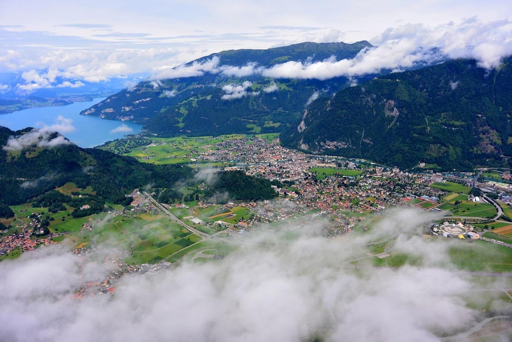 hotel chalet swiss