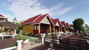 golden hotel dondet