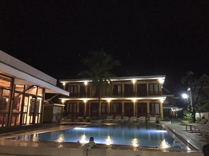 golden hotel dondet
