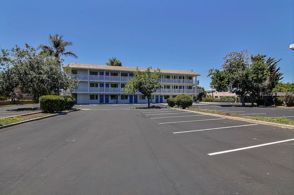 motel 6 carpinteria ca santa barbara north
