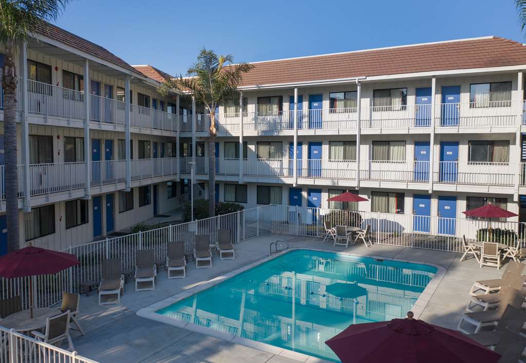 motel 6 santa barbara carpinteria north