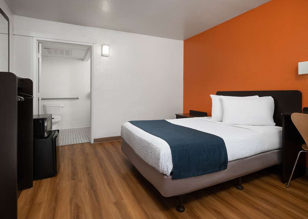 motel 6 santa barbara carpinteria north
