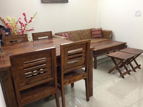 the raveesh 2 bhk serviced apartment