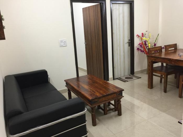 the raveesh 2 bhk serviced apartment