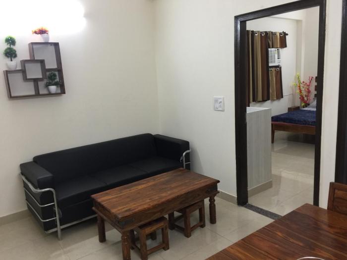 the raveesh 2 bhk serviced apartment