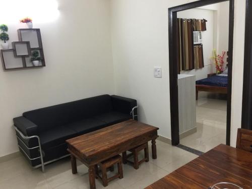 the raveesh 2 bhk serviced apartment