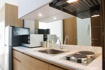 comfy studio room oasis apartment