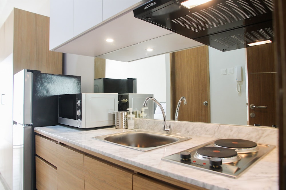 comfy studio room oasis apartment