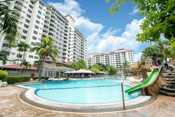 Maison Seaview Suites Port Dickson,,3 star