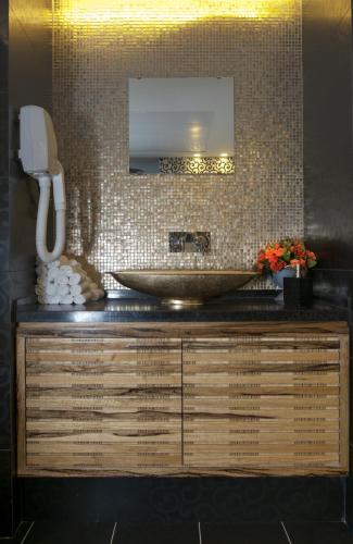 the bell boutique hotel