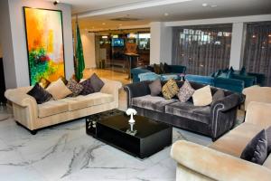 plaza inn olaya hotel