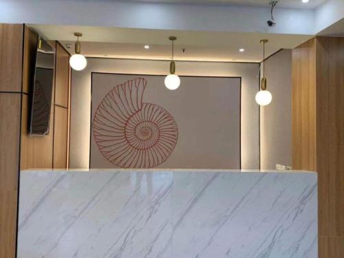 shell hotel shnaghai beiqiao metro station