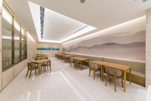 ji hotel dalian north railway station
