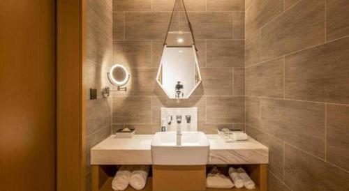 atour hotel xian xiaozhainan qujiang convention and exhibition center